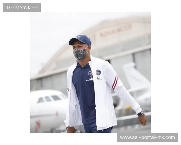 法甲俱乐部社区活动，球星参与青少年培训